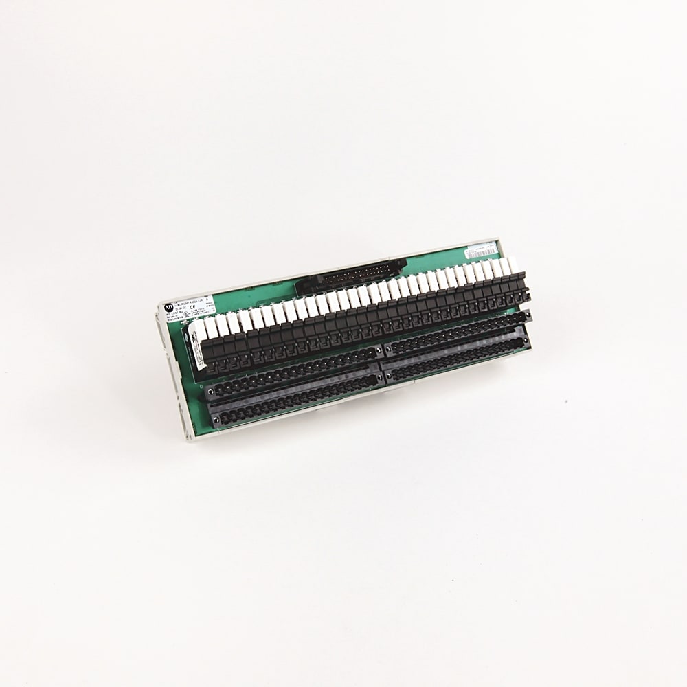 Allen-Bradley - Mech Relay Digital Interface M