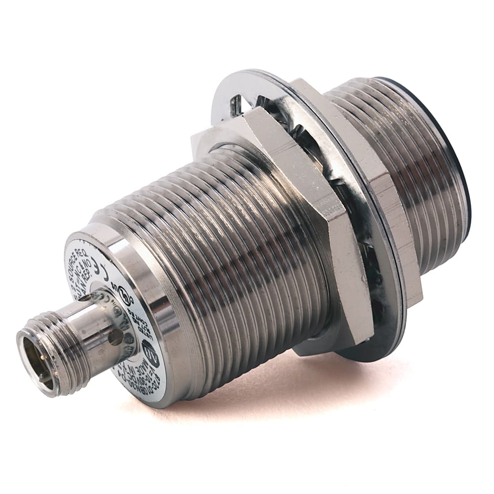 Allen-Bradley - 18 mm Barrel Inductive Prox Se