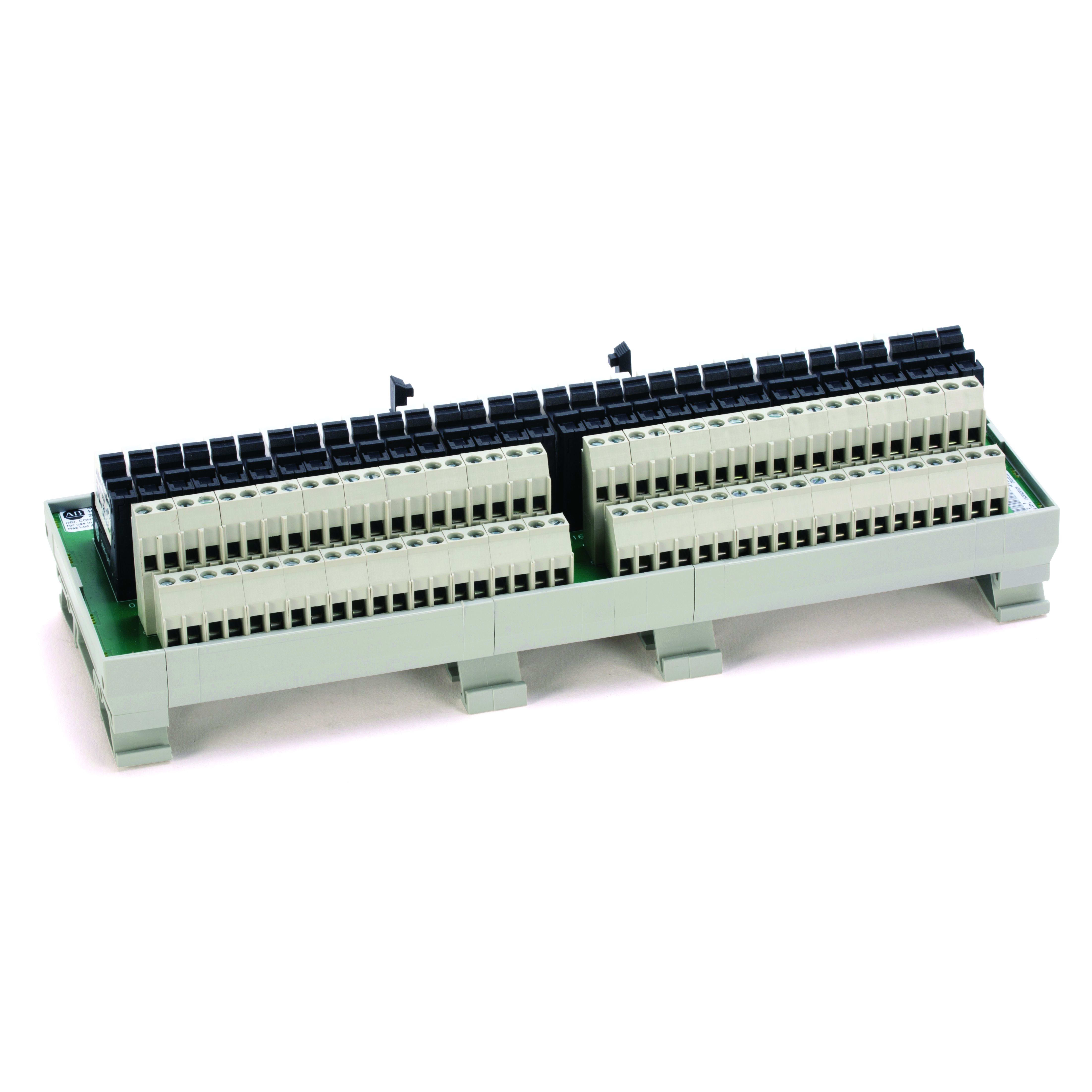 Allen-Bradley - 40-Pin Relay IFM 24V DC 32 R