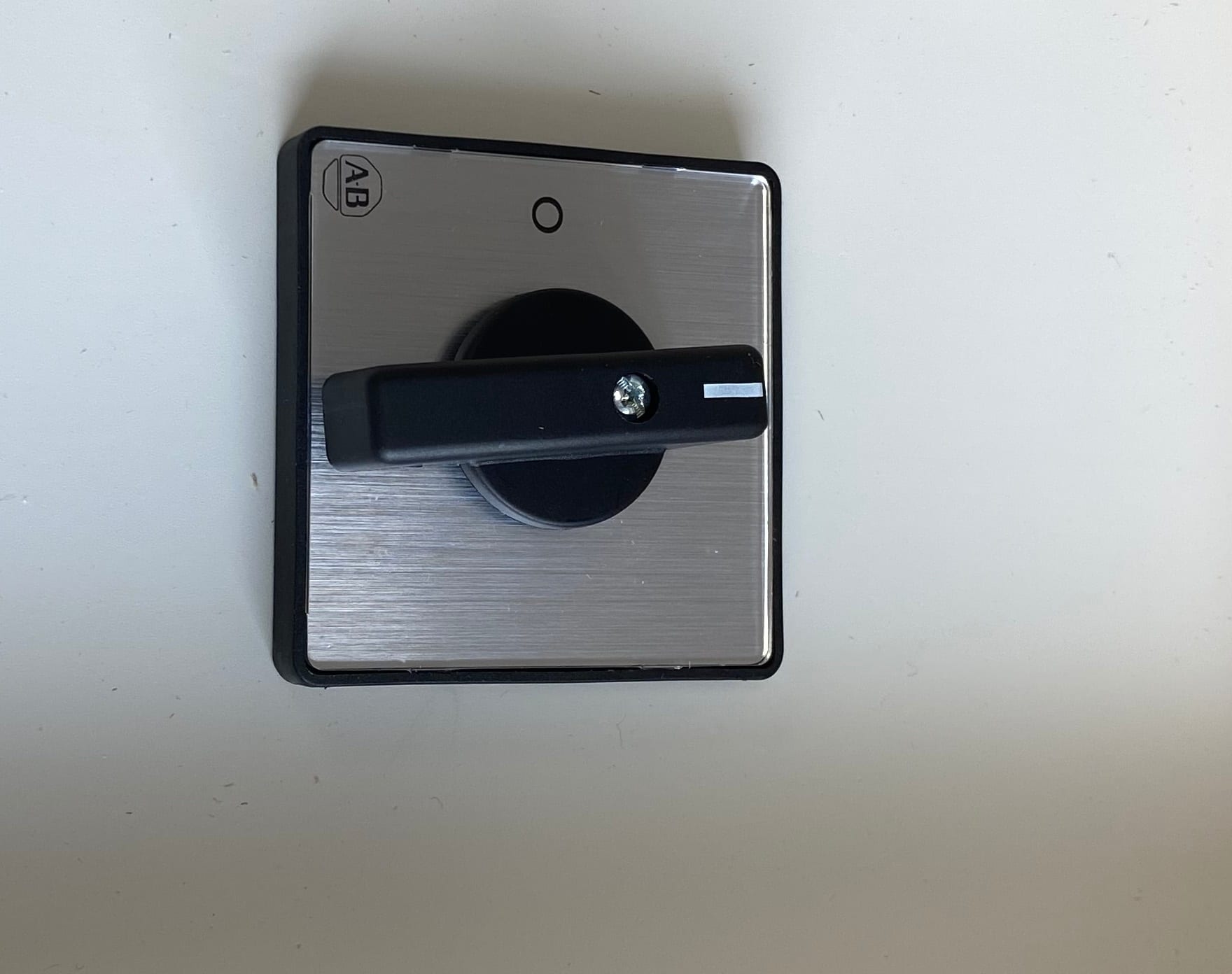 Allen-Bradley - 100 A 194E Load switch